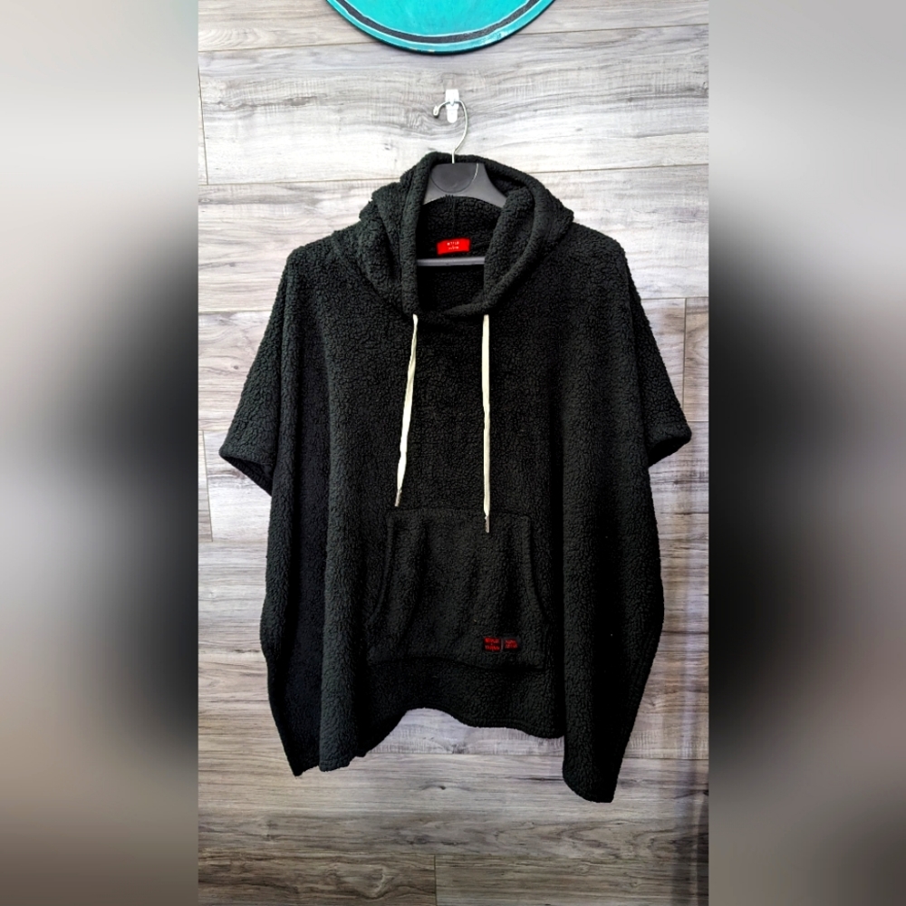 Netflix and Hide Sherpa Poncho